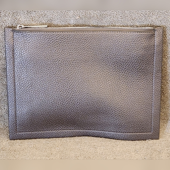 WHBM Envelope Clutch w/ Detachable Strap, Gray/Silver, NWOT - Picture 2 of 12